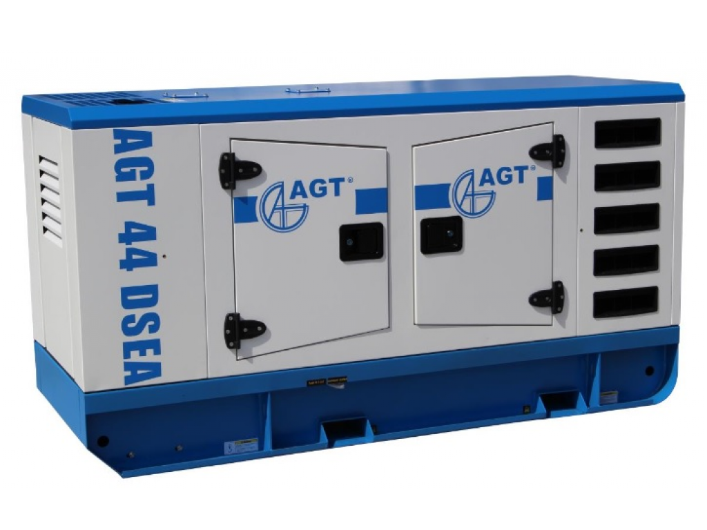 AGT 44 DSEA curent trifazat putere motor 44 kVA , diesel , motor 4 cilindri , cu bujii incandescente si preincalzire lichid